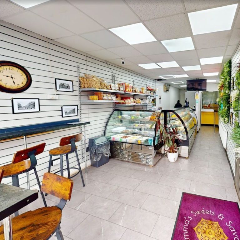 Click the photo and step inside Amma’s with our 360° view! 🎉